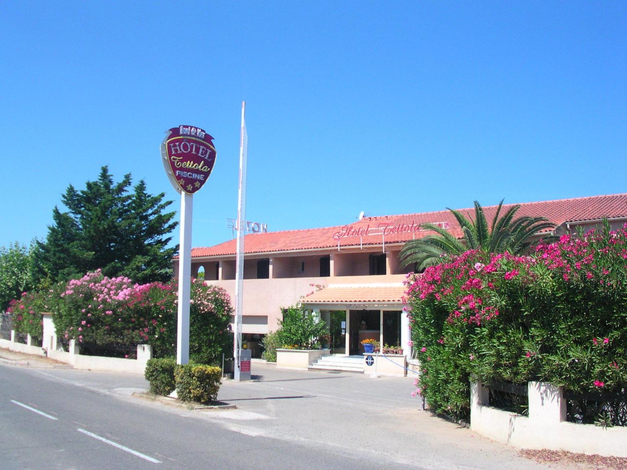 Hotel Tettola Saint-Florent  Exteriör bild